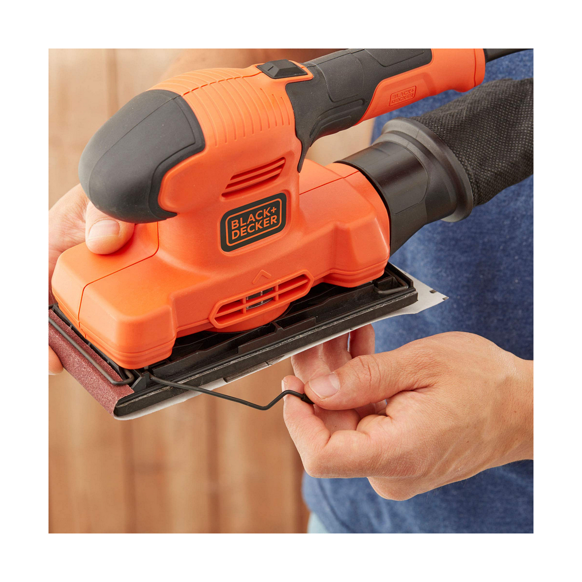Orbitālā slīpmašīna Black & Decker BEW220 150 W